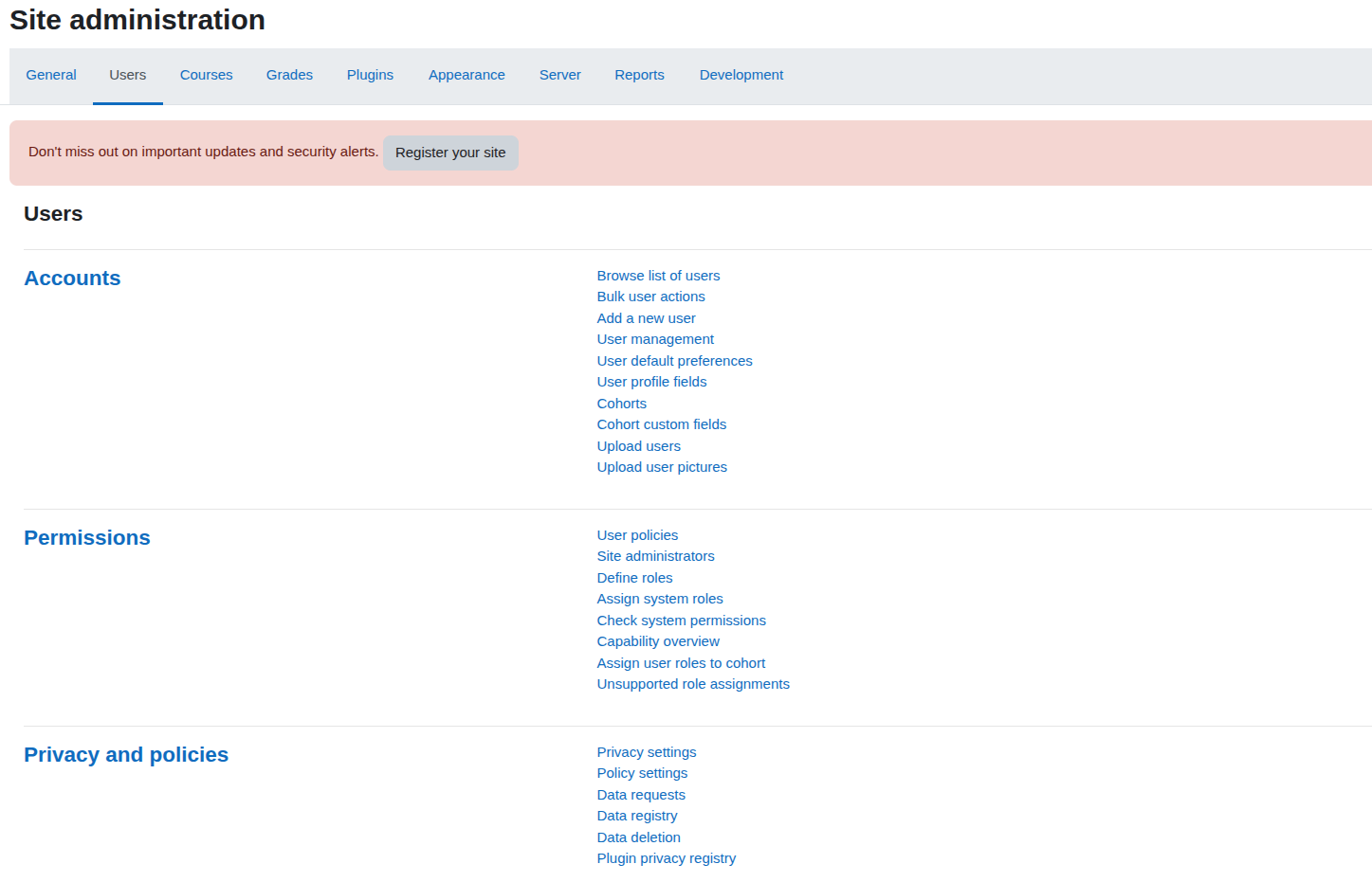 Site administration dashboard with sections for accounts, permissions, and privacy policies